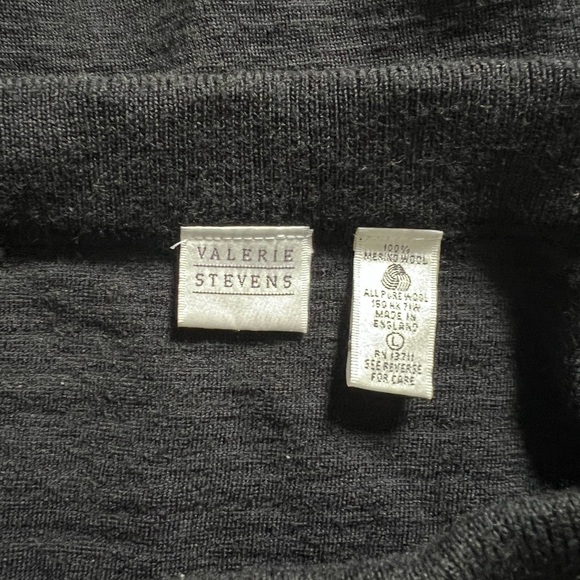 Valerie Stevens Wool Pencil Skirt - Picture 4 of 4